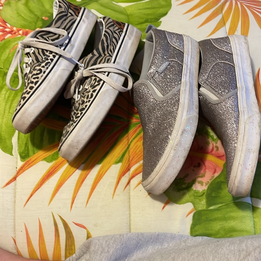 Girls vans - Picture 4 of 4